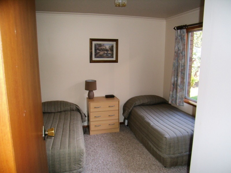 4/10 EAGLE HEIGHTS, Eden NSW 2551