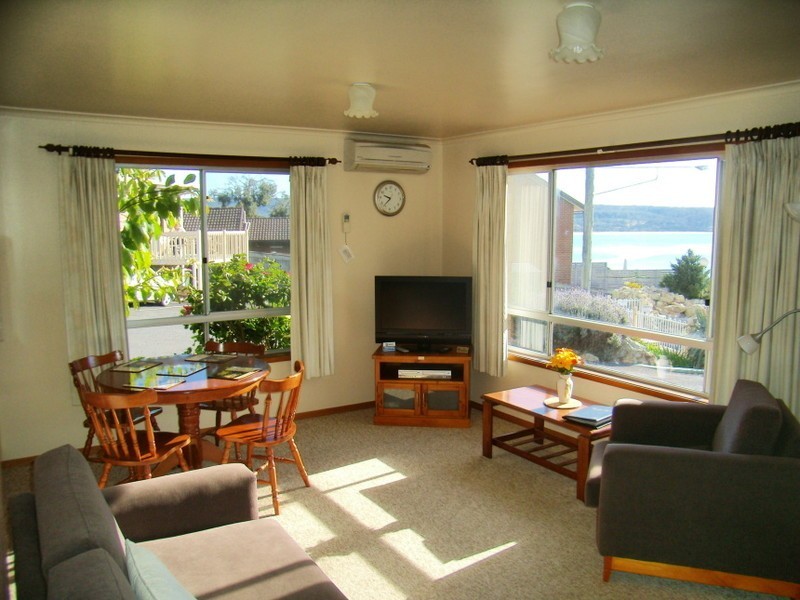 4/10 EAGLE HEIGHTS, Eden NSW 2551