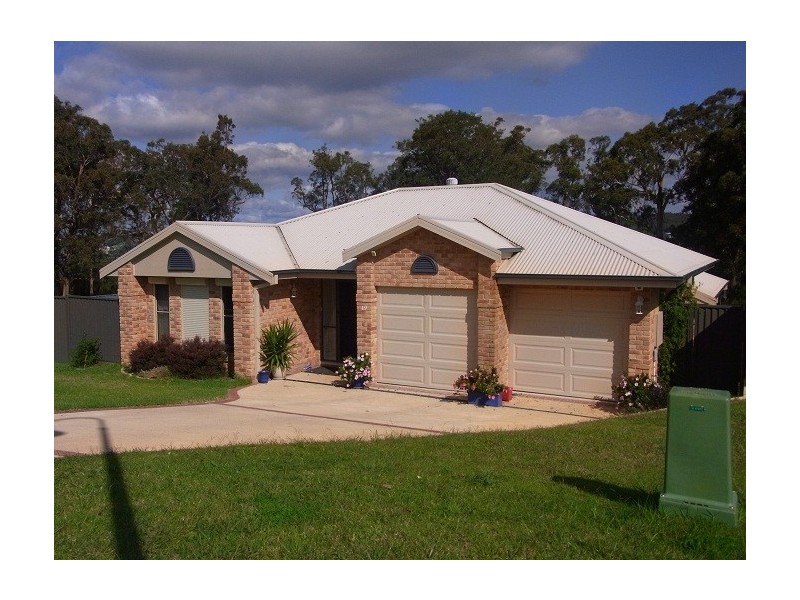 19 KINGFISHER CRT, Eden NSW 2551
