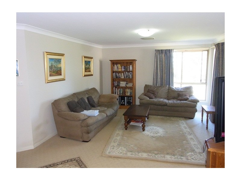 19 KINGFISHER CRT, Eden NSW 2551