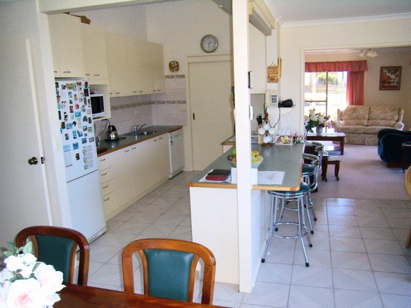 2 BASS STREET, Eden NSW 2551