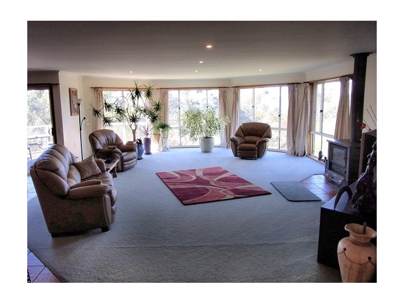 24 BELLEVUE PLACE, Eden NSW 2551