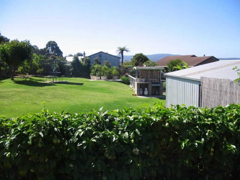 5 PHILLIPS STREET, Eden NSW 2551