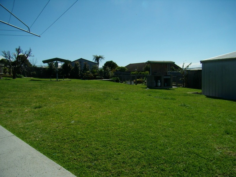 5 PHILLIPS STREET, Eden NSW 2551