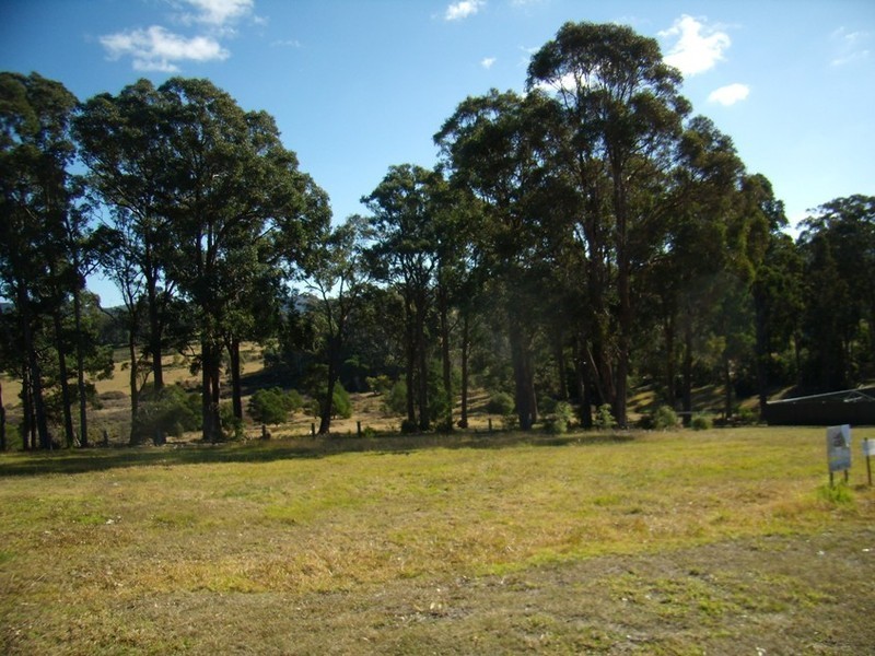 9 Kingfisher  Circuit, Eden NSW 2551