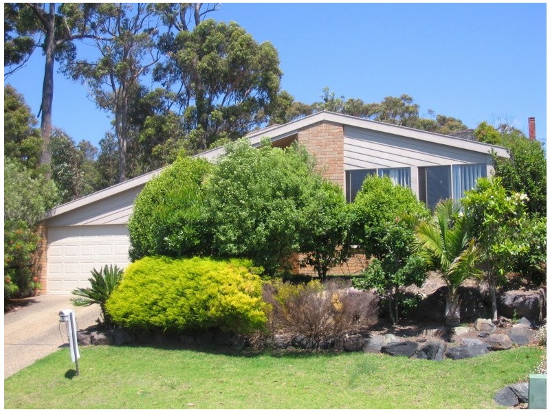 3 HOLYDALE, Eden NSW 2551
