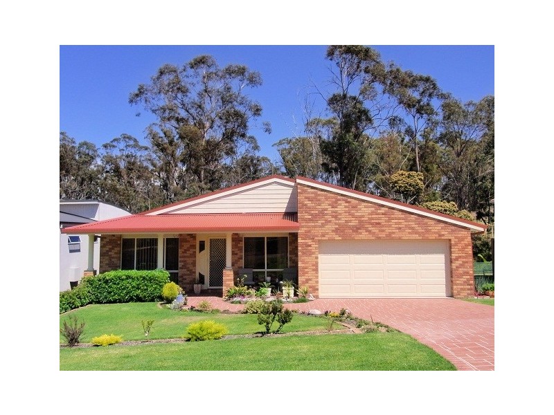 12 BELLEVUE PLACE, Eden NSW 2551