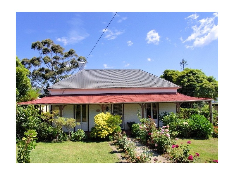 7 MITCHELL STREET, Eden NSW 2551
