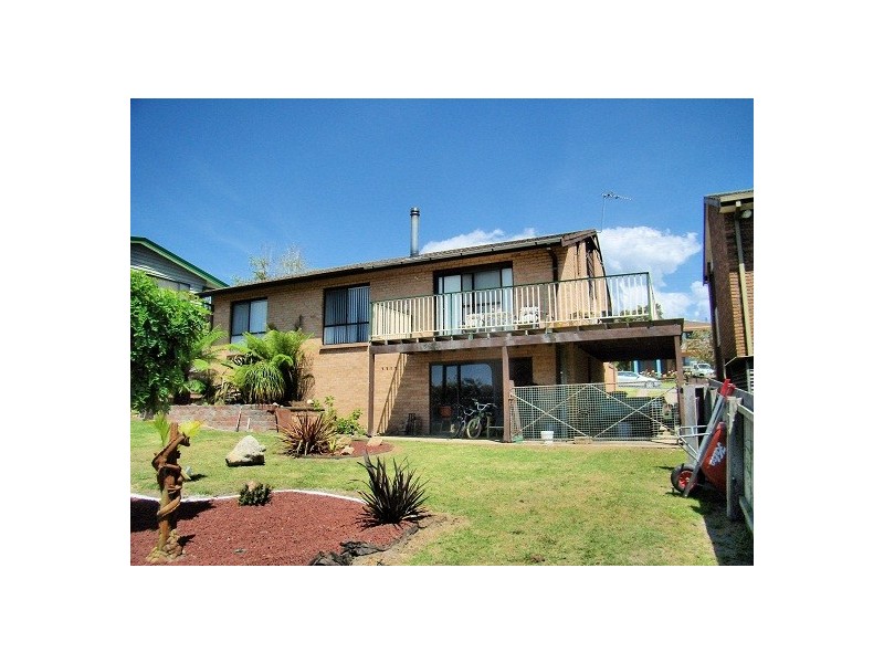 18 West Street, Eden NSW 2551