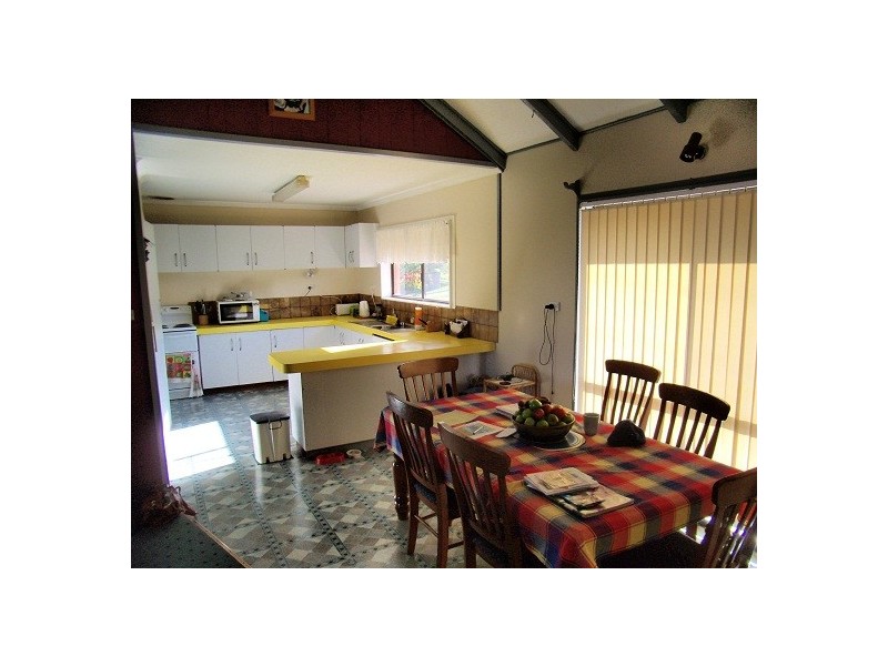 18 West Street, Eden NSW 2551