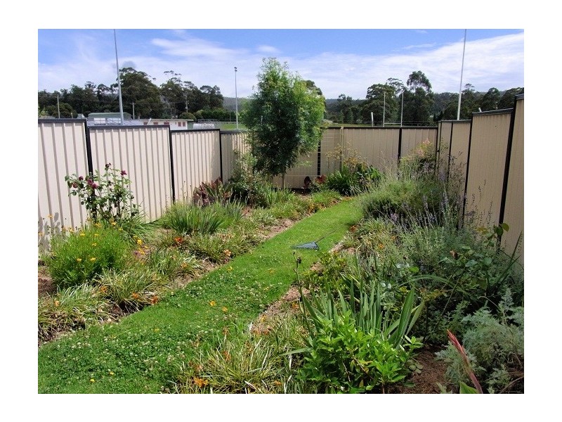 UNIT 2, 9-13 LAKESIDE DRIVE, Eden NSW 2551