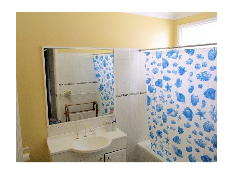 UNIT 2, 9-13 LAKESIDE DRIVE, Eden NSW 2551