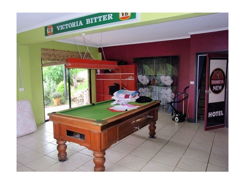 811 BACK CREEK ROAD, Lochiel NSW 2549