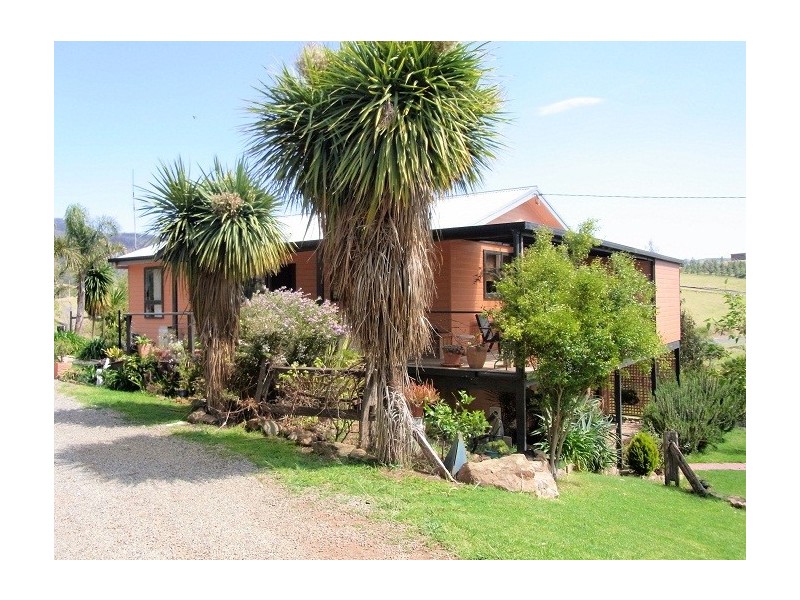 811 BACK CREEK ROAD, Lochiel NSW 2549