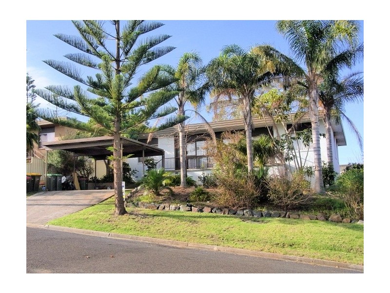 4 ANDREA STREET, Eden NSW 2551