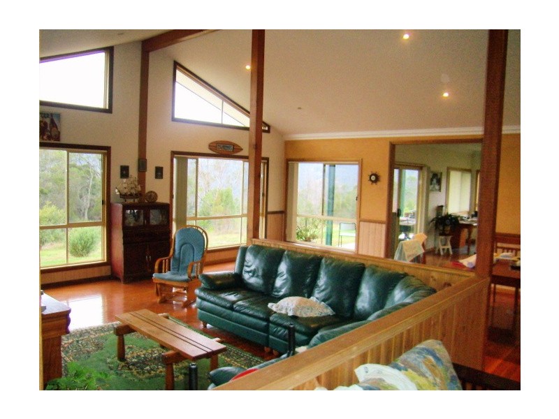 972 BACKCREEK ROAD, Lochiel NSW 2549