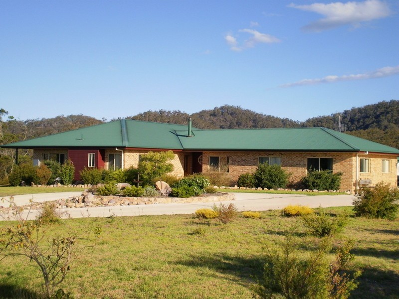 972 Back Creek Road, Lochiel NSW 2549
