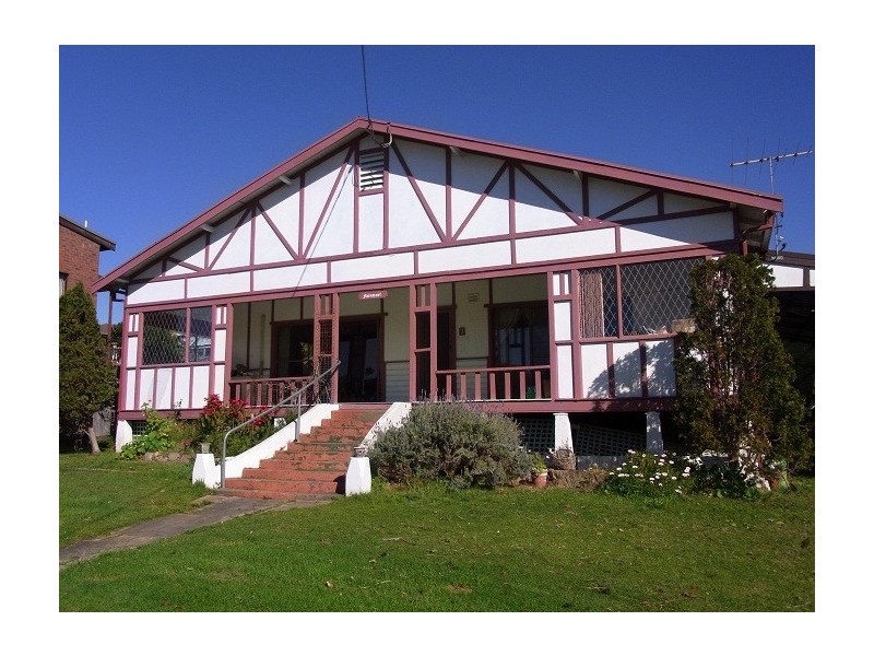 7 HOSIES ROAD, Eden NSW 2551