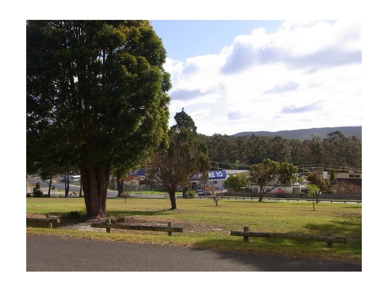 28 CURALO STREET, Eden NSW 2551