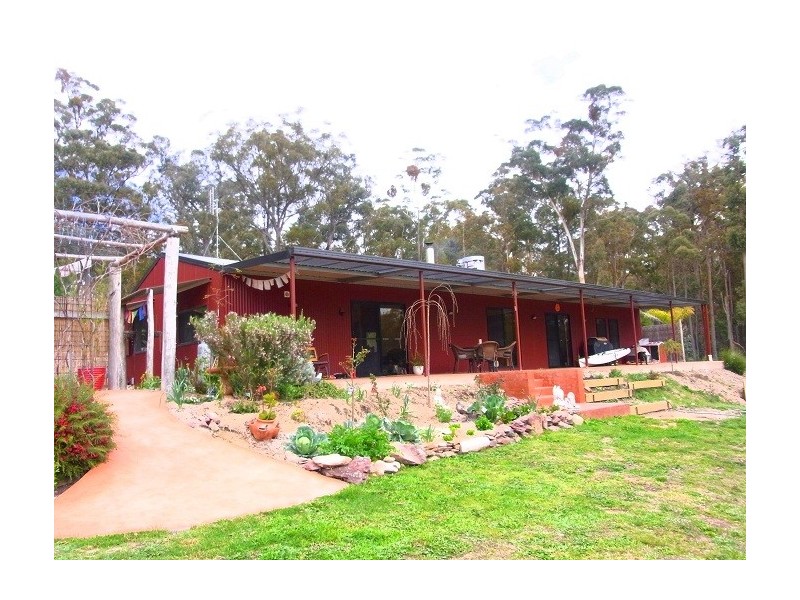 86 WOLUMLA PEAK ROAD, Lochiel NSW 2549