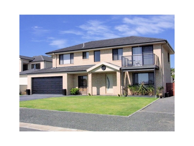 13 Lake Street North, Eden NSW 2551