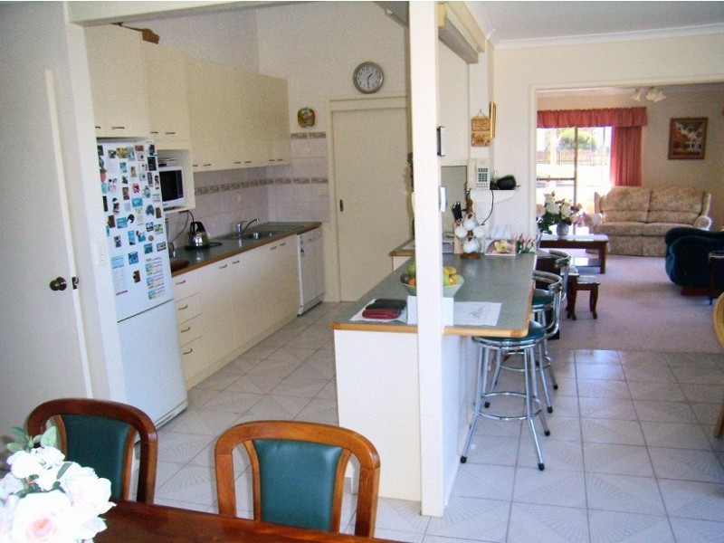 2 Bass Street, Eden NSW 2551