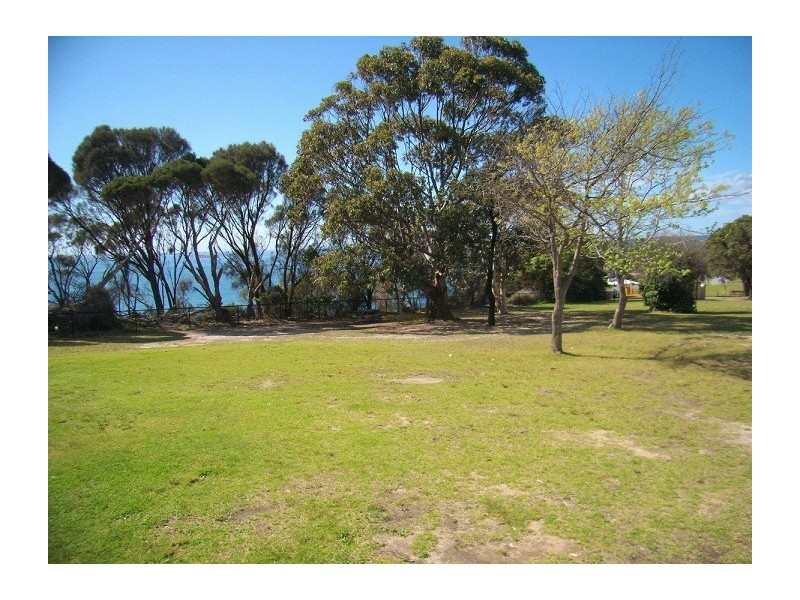 2 Bass Street, Eden NSW 2551