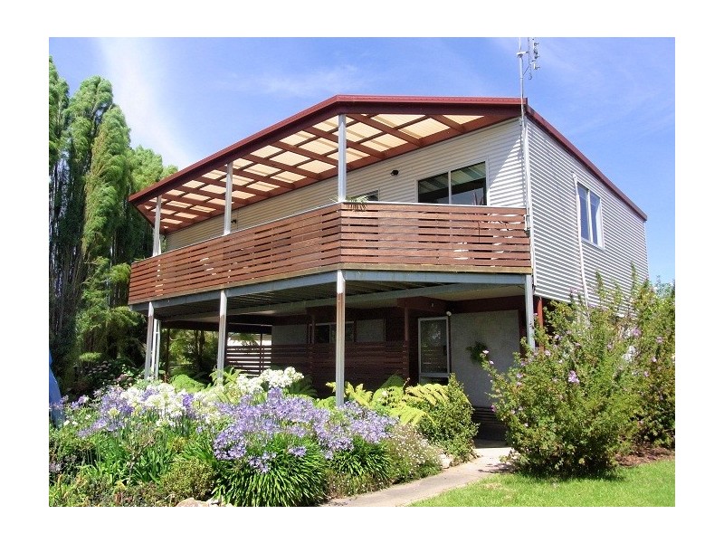 13 Emblen Street, Eden NSW 2551