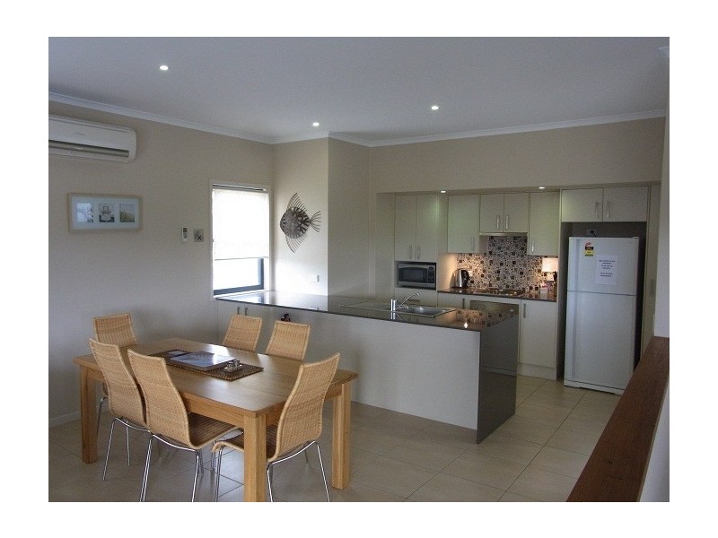 UNIT 1, 2 LAKE STREET, Eden NSW 2551