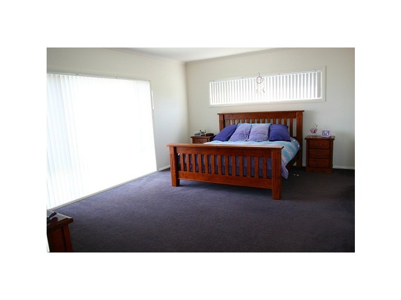 17 ALBACORE CRESCENT, Eden NSW 2551