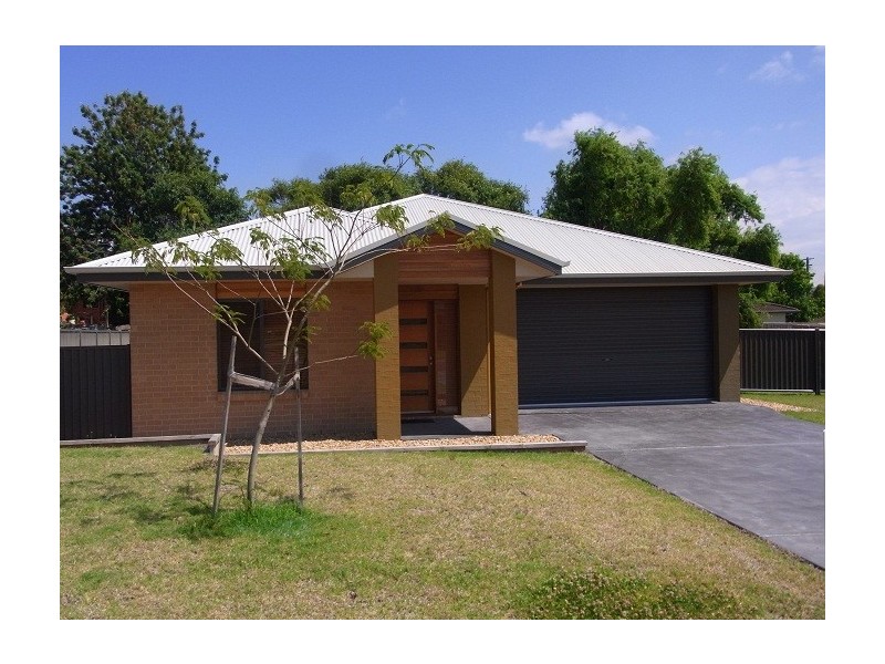 7 DOLPHIN CRESCENT, Eden NSW 2551