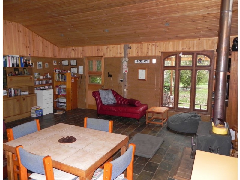 3612 TOWAMBA ROAD, Burragate NSW 2550