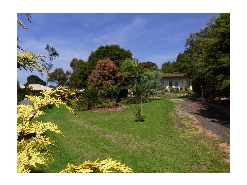 27 CALLE CALLE STREET, Eden NSW 2551