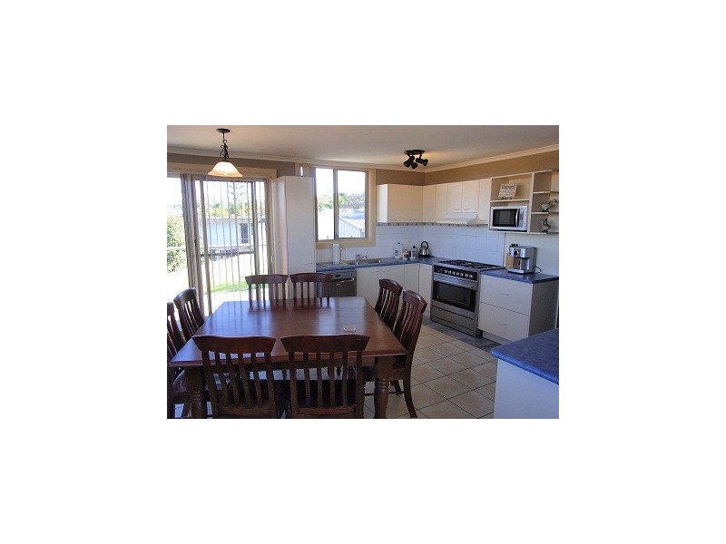 27 Ida Rodd Drive, Eden NSW 2551