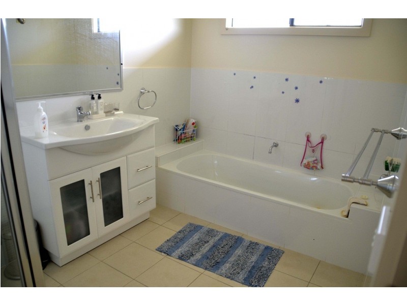 2 Marlin Avenue, Eden NSW 2551