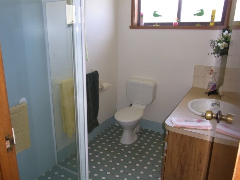 2/12 Barclay Street, Eden NSW 2551