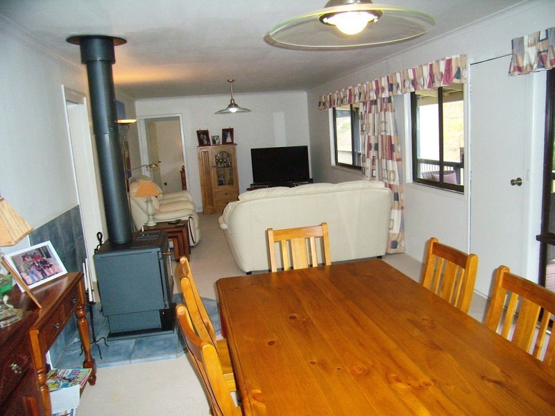 40 BALLANTYNE ROAD, Nethercote NSW 2549