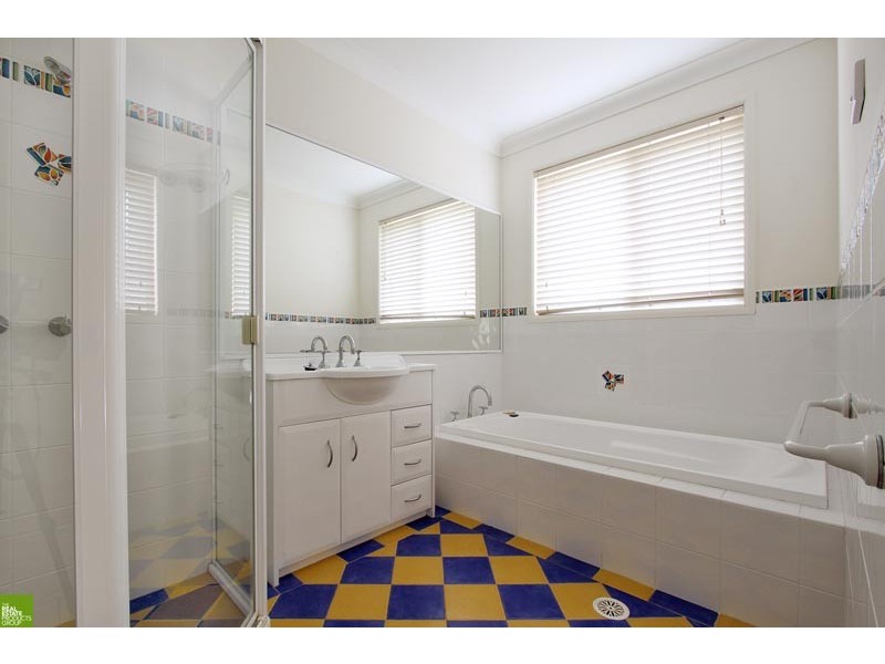 1 Woodburn Tce, Flinders NSW 2529