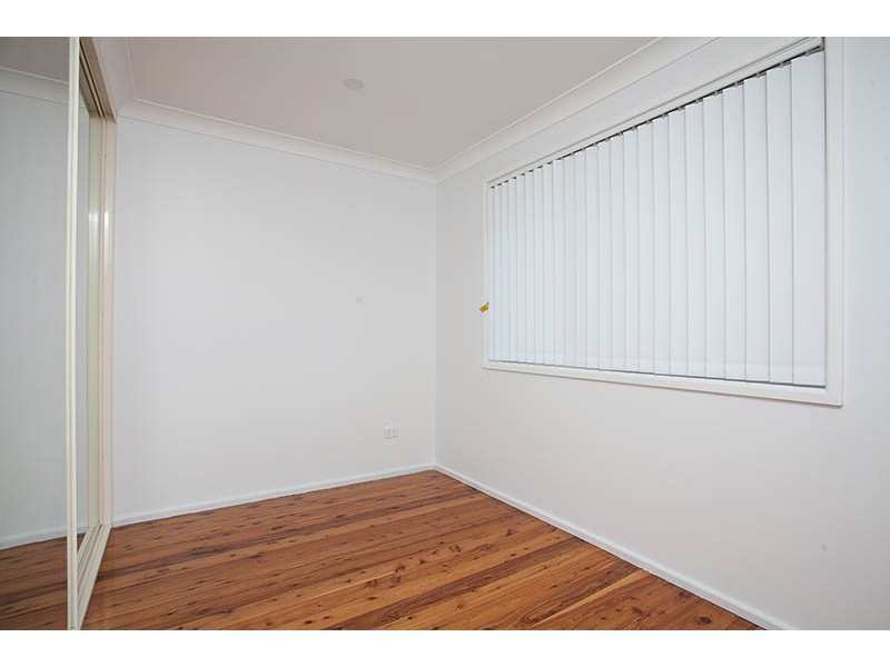 146 Central Avenue, Oak Flats NSW 2529