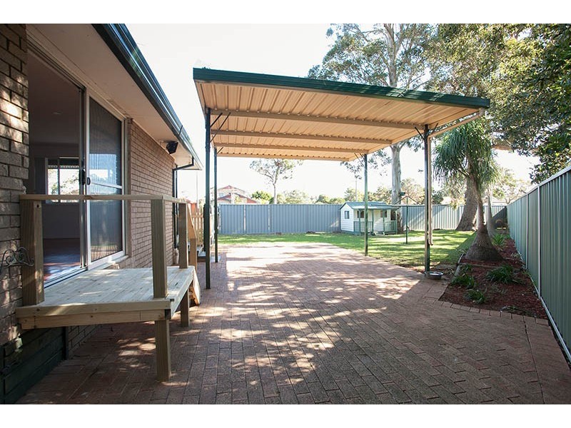 146 Central Avenue, Oak Flats NSW 2529