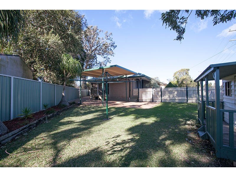 146 Central Avenue, Oak Flats NSW 2529