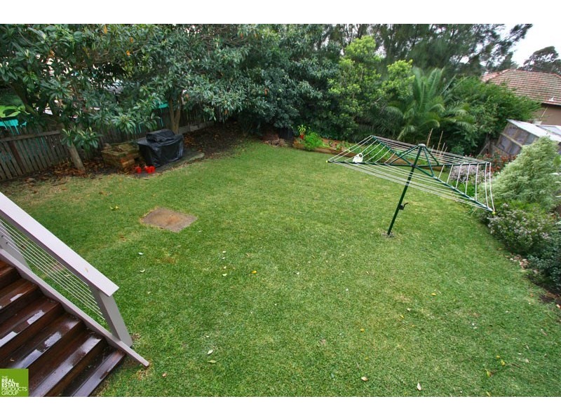 32 Madigan Boulevard, Mount Warrigal NSW 2528