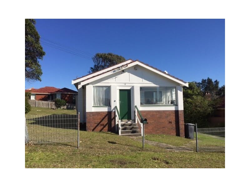 11 Keira Street, Port Kembla NSW 2505