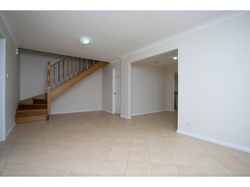 2/25 Glider Avenue, Blackbutt NSW 2529