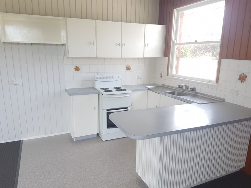 1/10 headland parade, Barrack Point NSW 2528