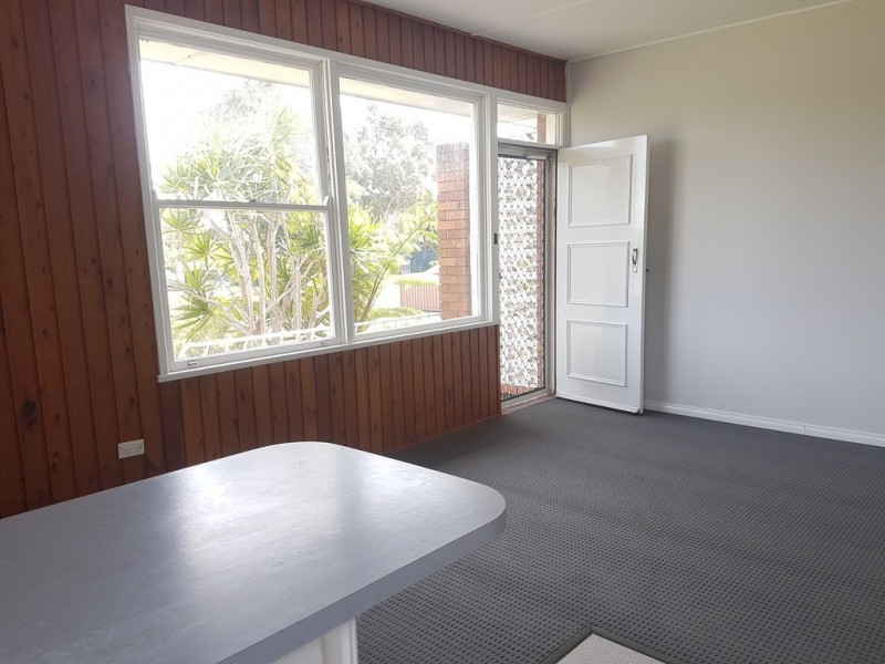 1/10 headland parade, Barrack Point NSW 2528