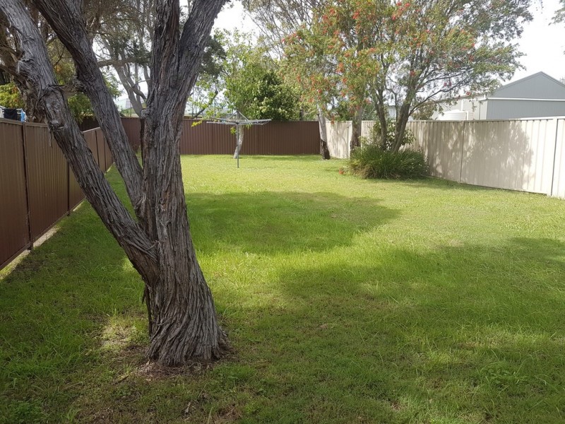 1/10 headland parade, Barrack Point NSW 2528