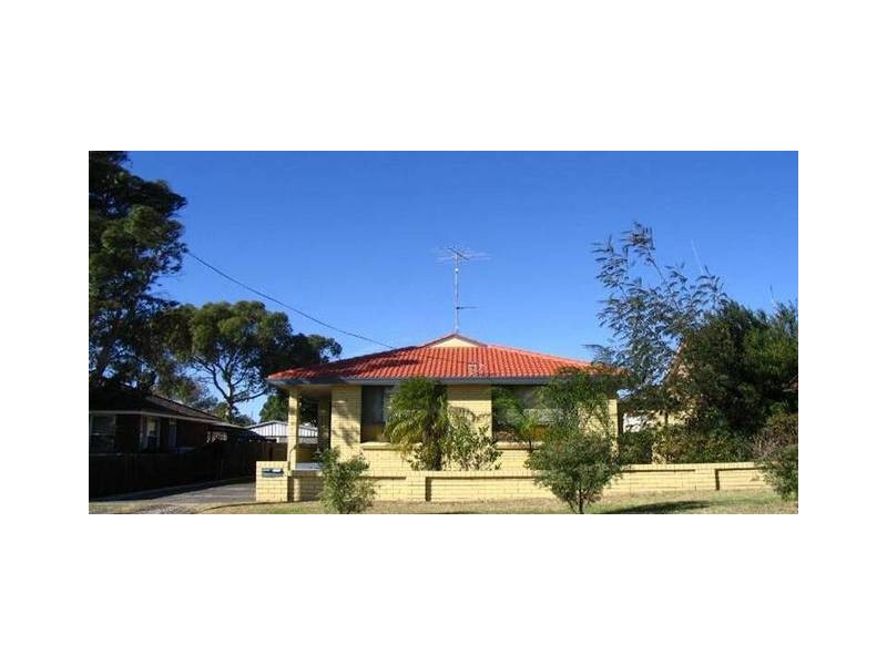 1/27 Griffiths St, Oak Flats NSW 2529
