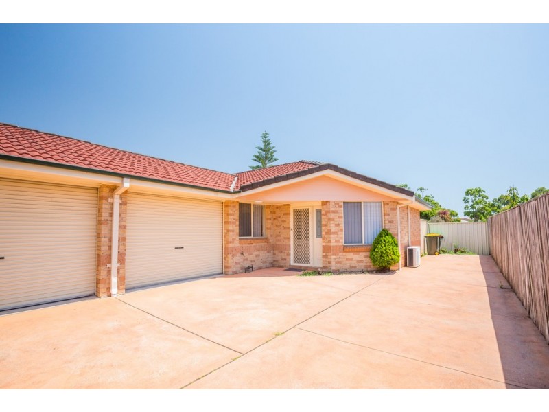 2/143 Pioneer Drive, Flinders NSW 2529