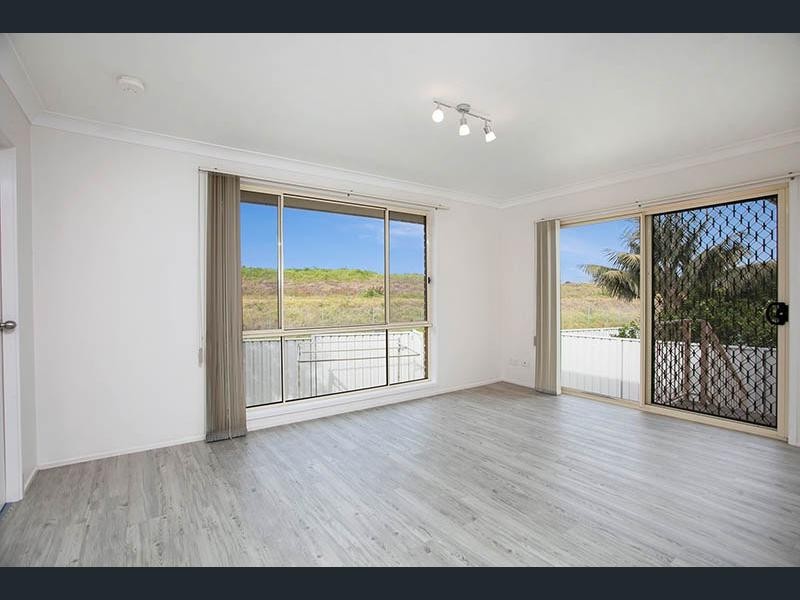 2/13 William Street, Shellharbour NSW 2529